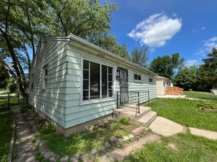 5359 N 62nd St, before photo 9
